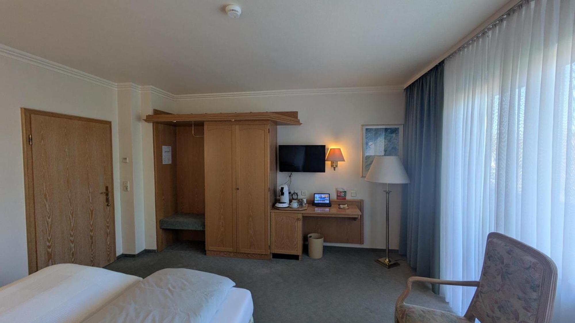 Landhotel Sonneneck - Breuna Im Naturpark Eksteriør bilde