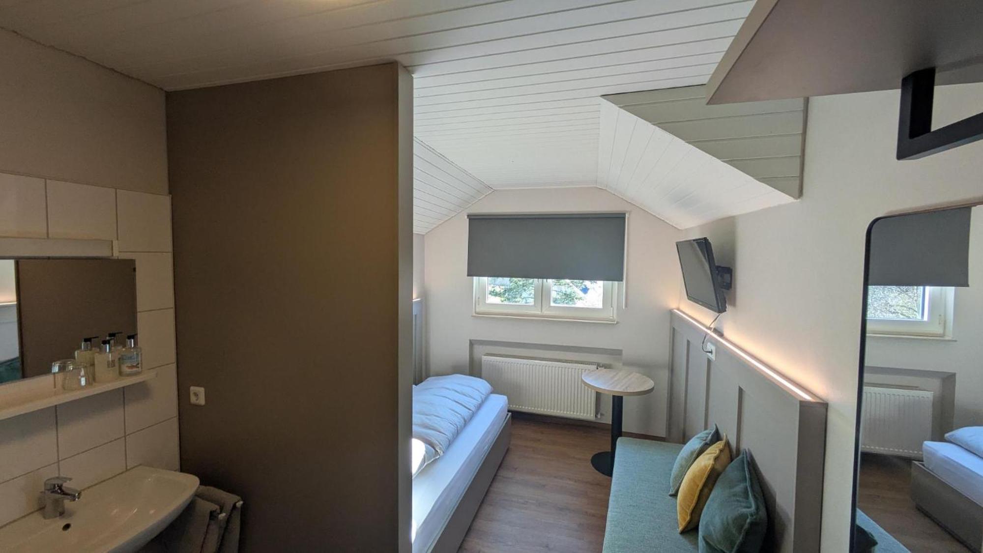 Landhotel Sonneneck - Breuna Im Naturpark Eksteriør bilde