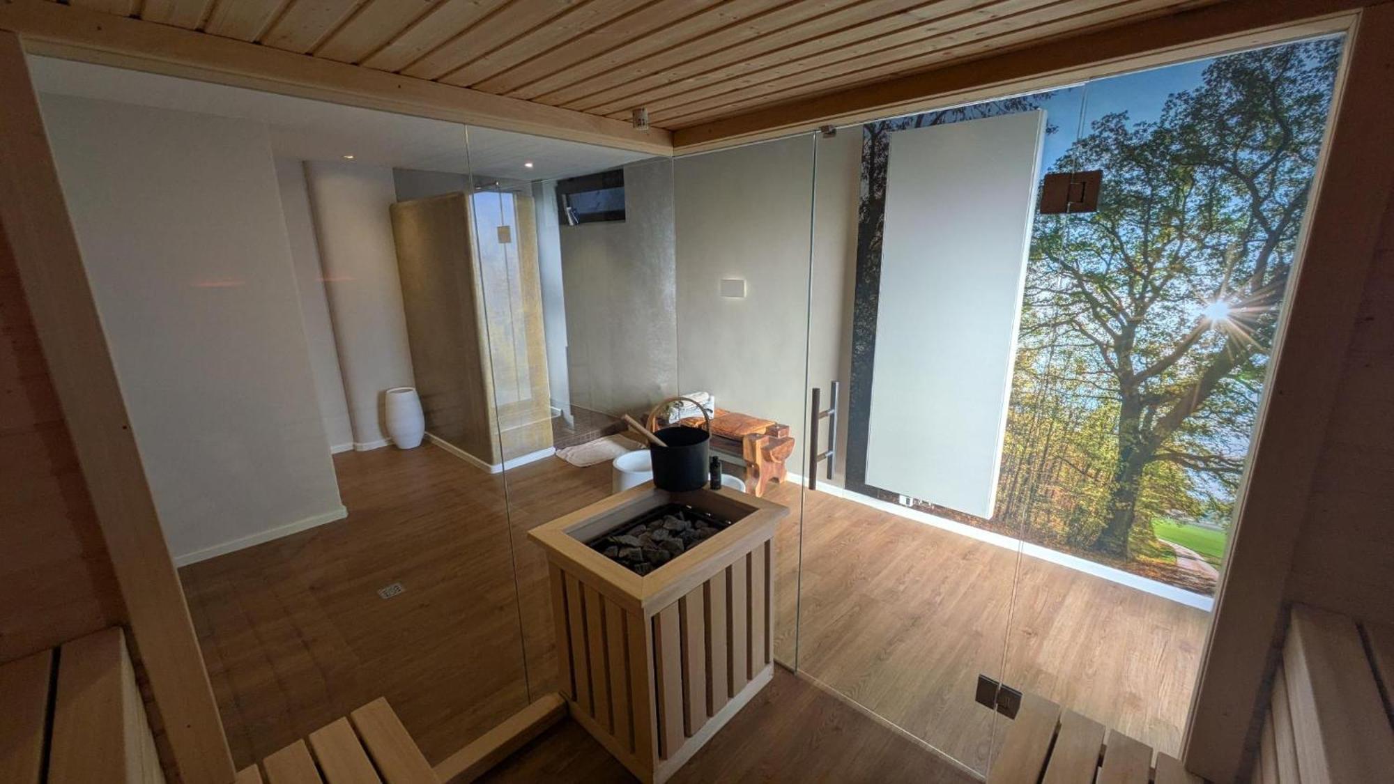 Landhotel Sonneneck - Breuna Im Naturpark Eksteriør bilde
